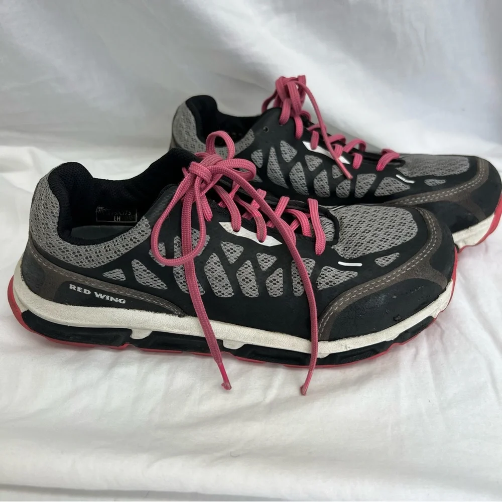 Red Wing Women's Athletic Aluminum Toe Shoes - Picture 3 of 12